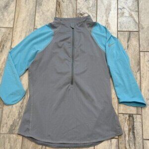 Nike women's medium blue/gray dri-fit 3/4 zip shirt